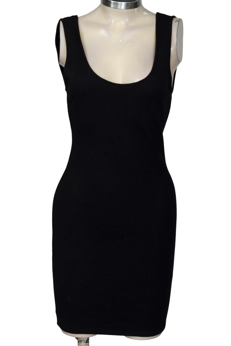 Vestido / Enterizo color Negro - Pull & Bear