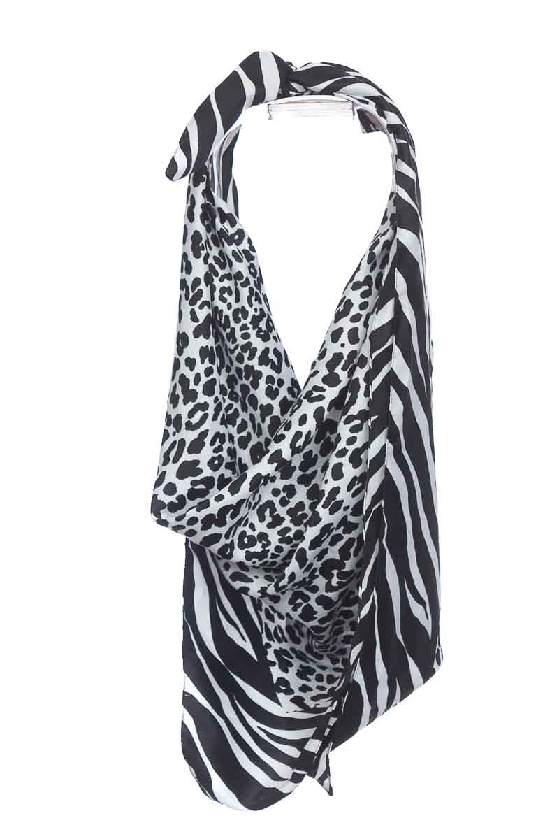 Accesorios color Estampado Tie Rack Closeando