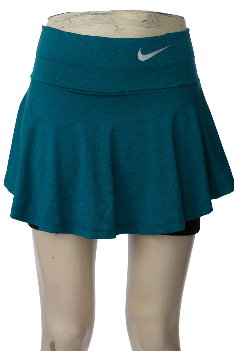 Ropa Deportiva / Salida de Baño color Verde - Closeando