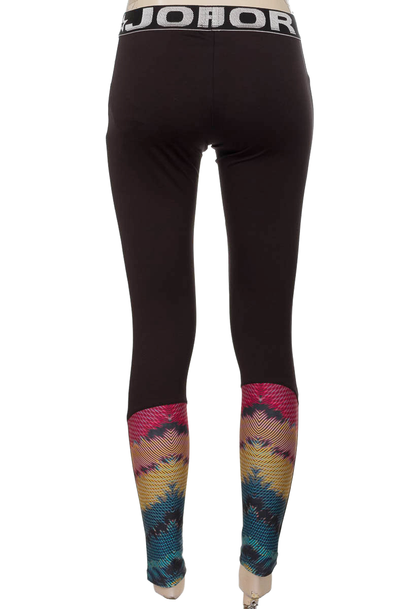 Ropa Deportiva / Salida de Baño color Negro - Jor