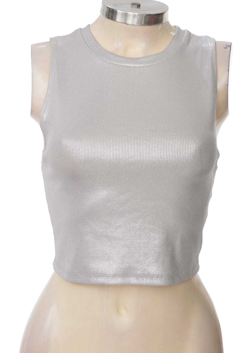Top / Camiseta color Plateado - Bershka