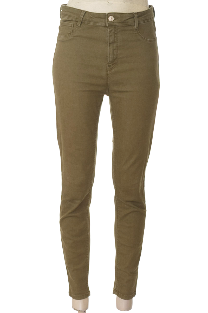 Pantalones color Verde - Zara