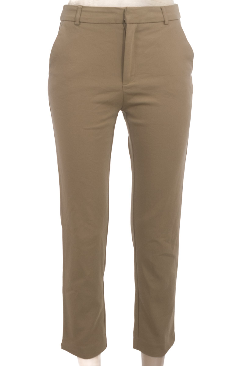 Pantalones color Beige - Stradivarius