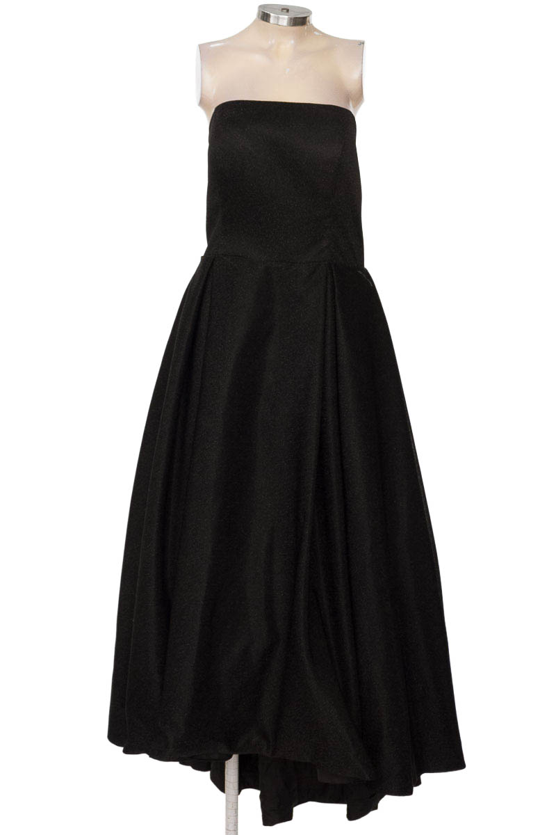 Vestido / Enterizo color Negro - Closeando