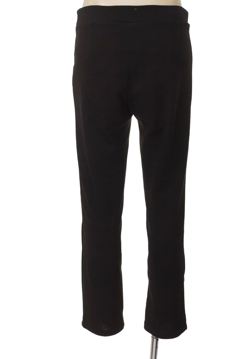 Pantalones color Negro - Closeando