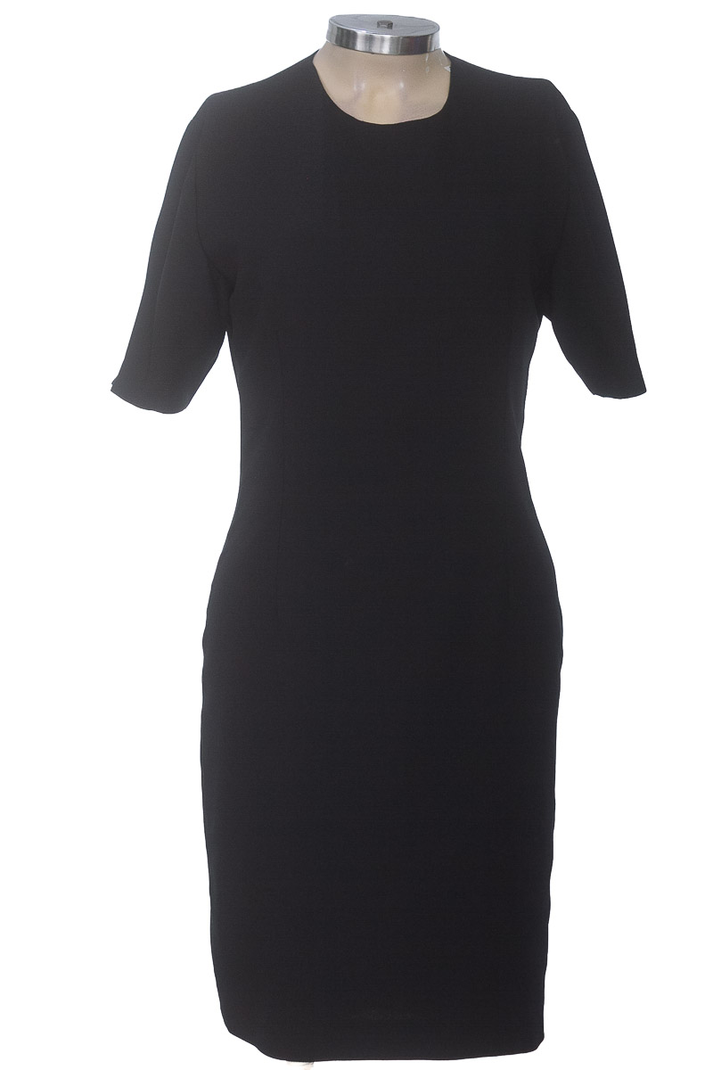 Vestido / Enterizo color Negro - Closeando