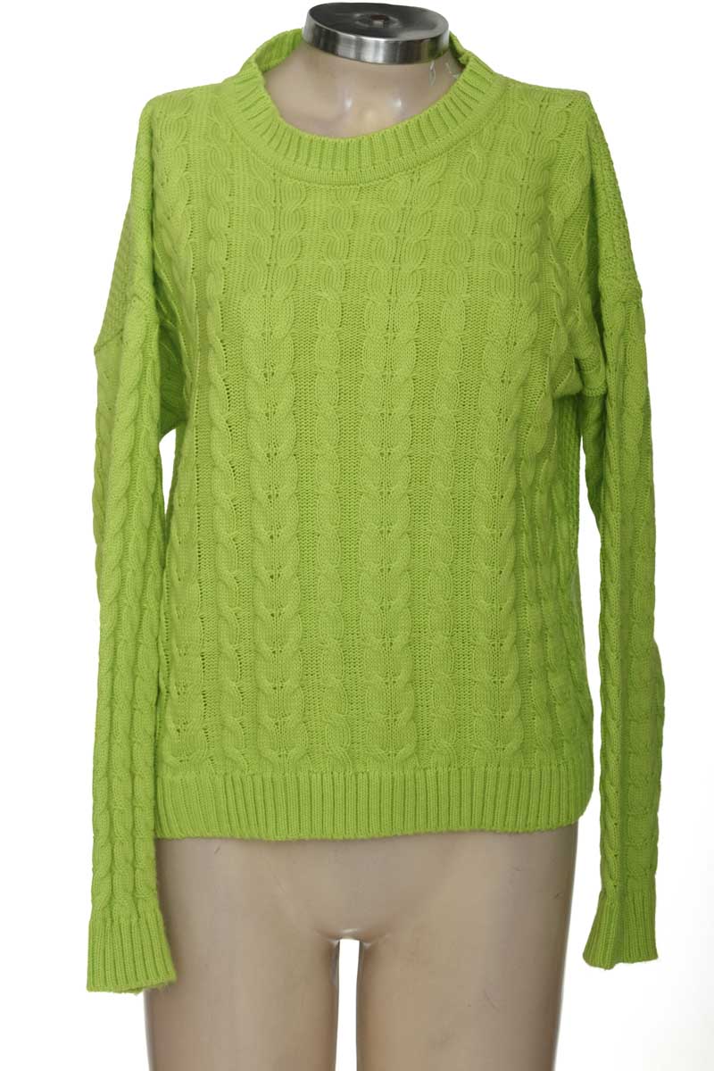 Sweater color Verde - Closeando