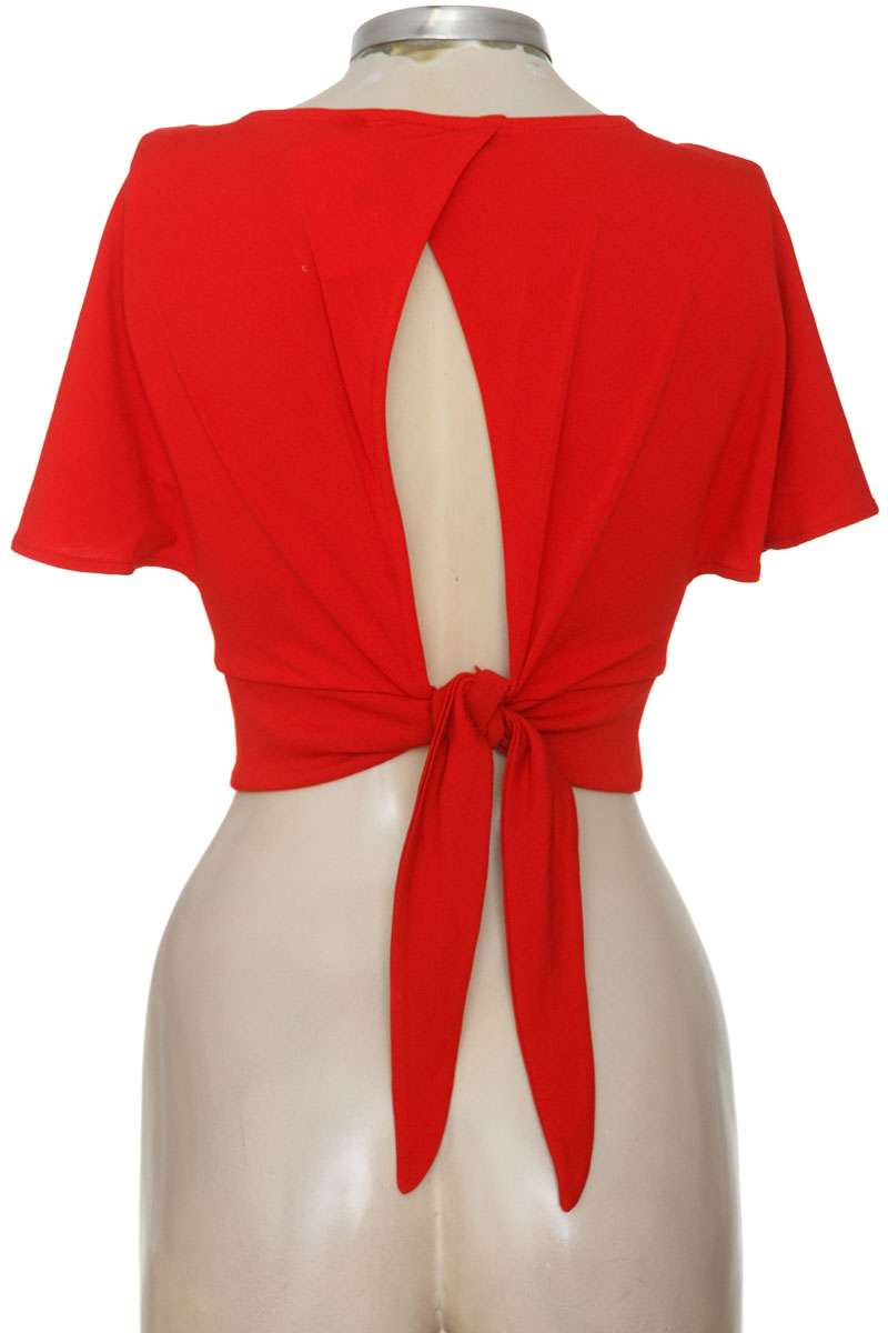 Top / Camiseta color Rojo - Divided by H&M