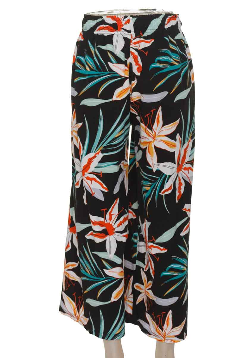 Pantalones color Negro - Closeando