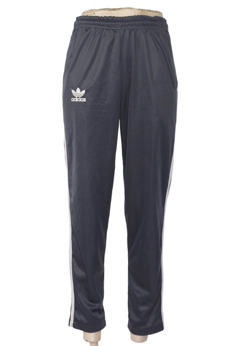 Ropa Deportiva / Salida de Baño color Azul - Closeando