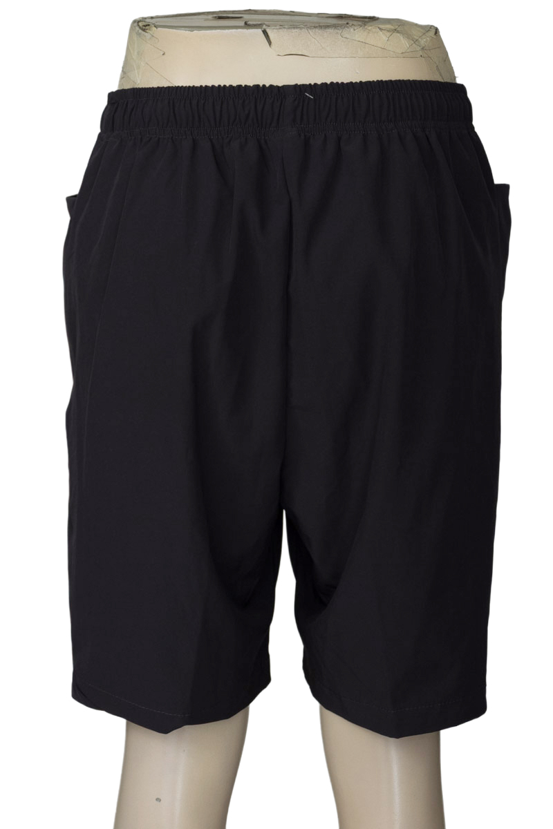 Ropa Deportiva color Negro - Robert Club