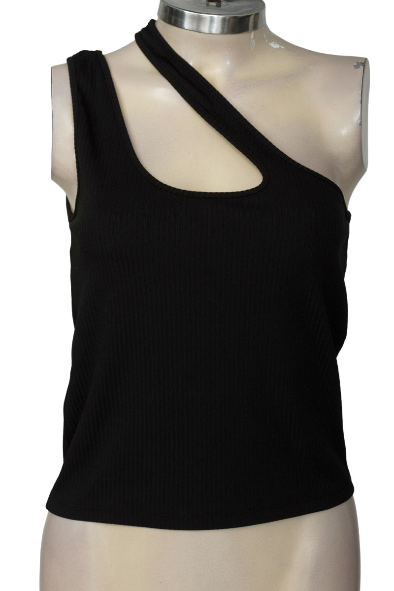 Top / Camiseta color Negro - MNG