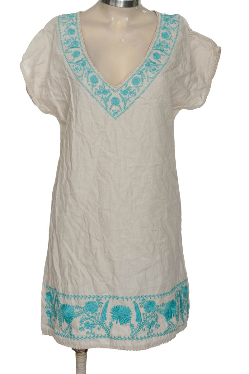 Vestido / Enterizo color Beige - Zara