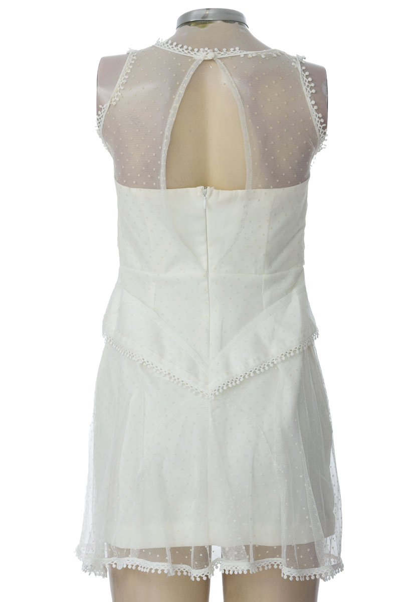 Vestido / Enterizo color Beige - L´ATISTE