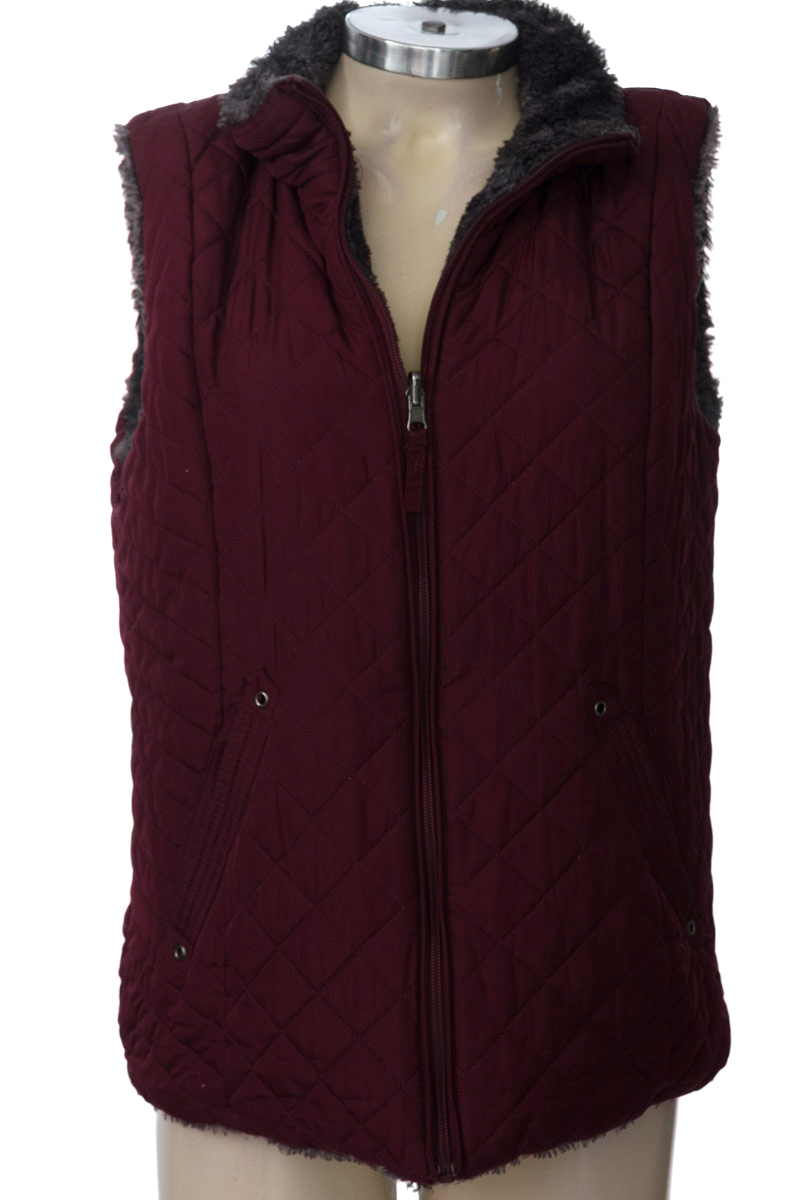 Chaqueta / Abrigo color Vinotinto - Closeando