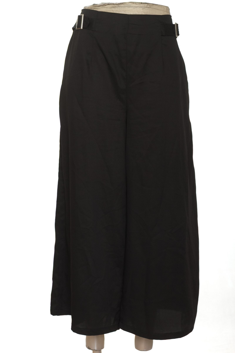 Pantalones color Negro - Follow me 