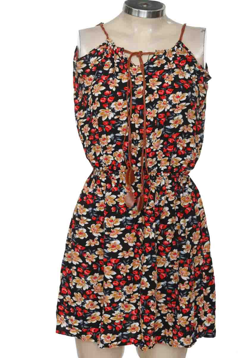 Vestido / Enterizo color Negro - Closeando