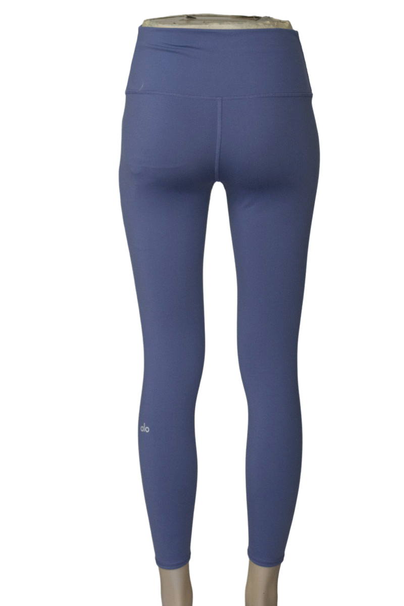Ropa Deportiva / Salida de Baño color Azul - Alo