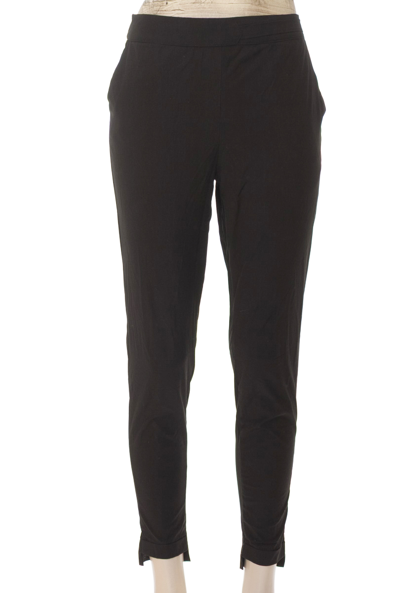 Pantalones color Negro - Closeando