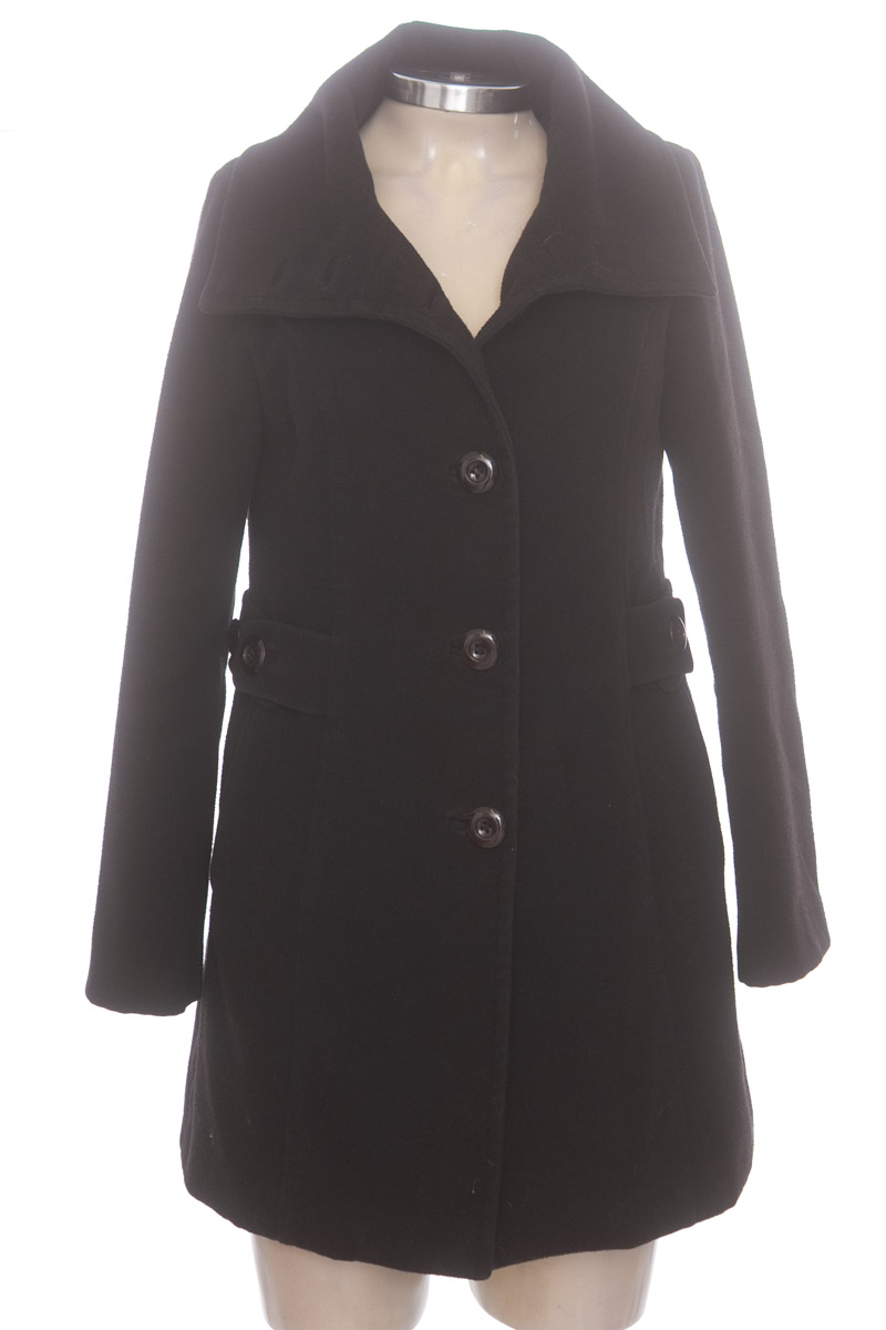 Chaqueta / Abrigo color Negro - ZUT 