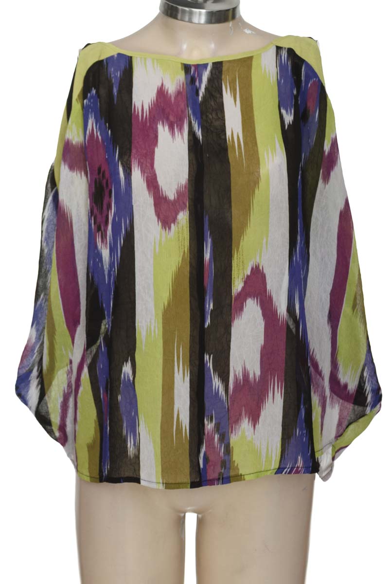 Blusa color Estampado - Closeando