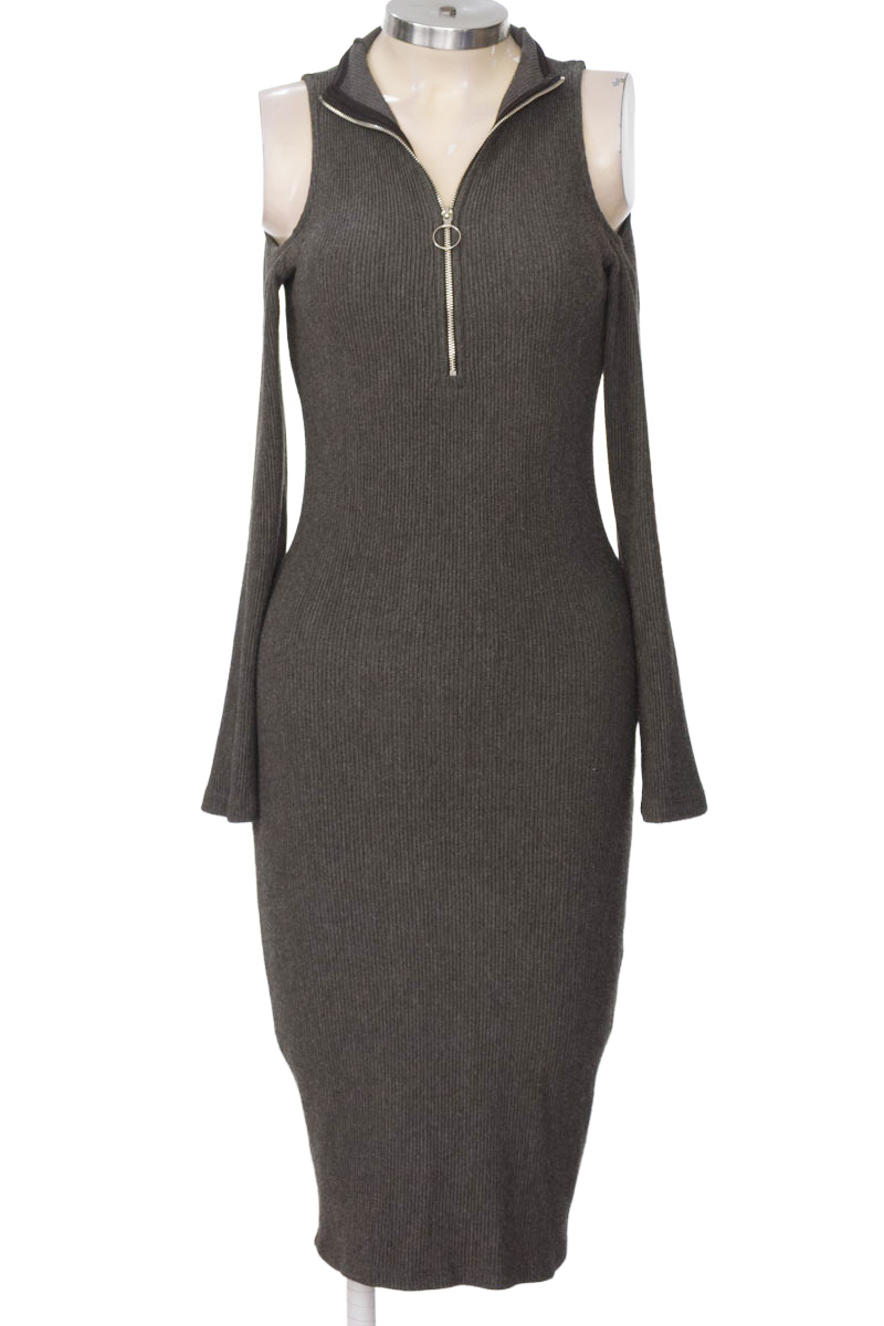 Vestido / Enterizo color Gris - Studio F