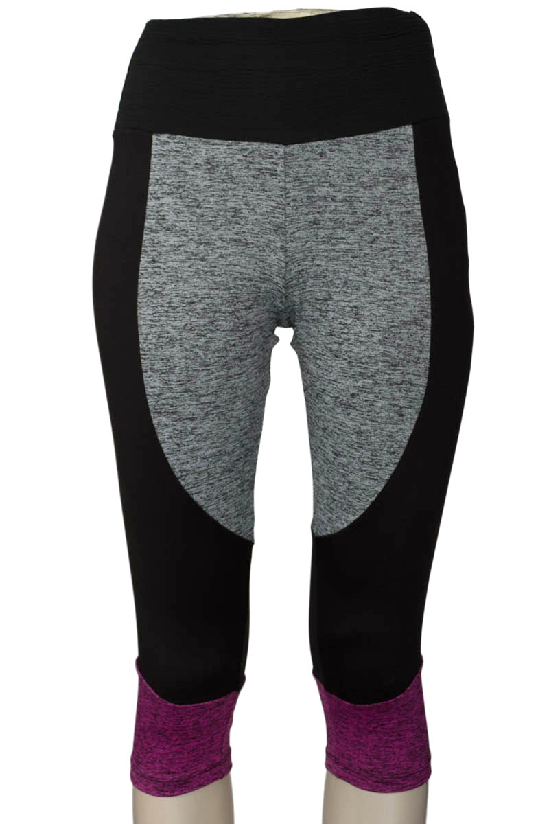 Ropa Deportiva / Salida de Baño color Negro - Azzorti