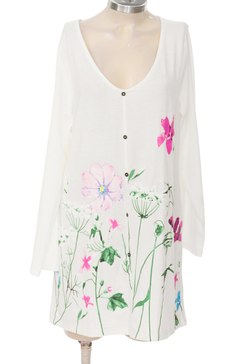 Vestido / Enterizo color Blanco - Closeando