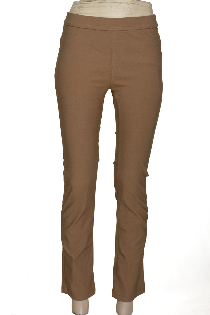 Pantalones color Beige - Soho Apparel