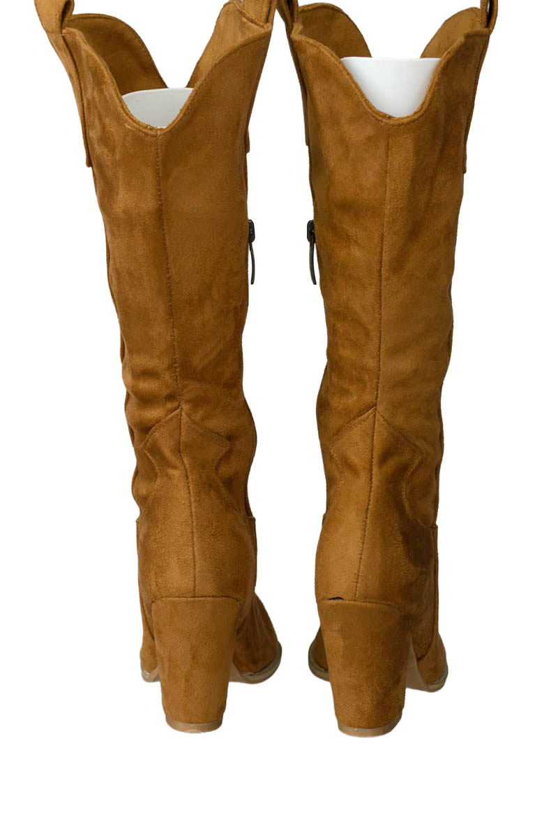 Zapatos color Beige - Closeando