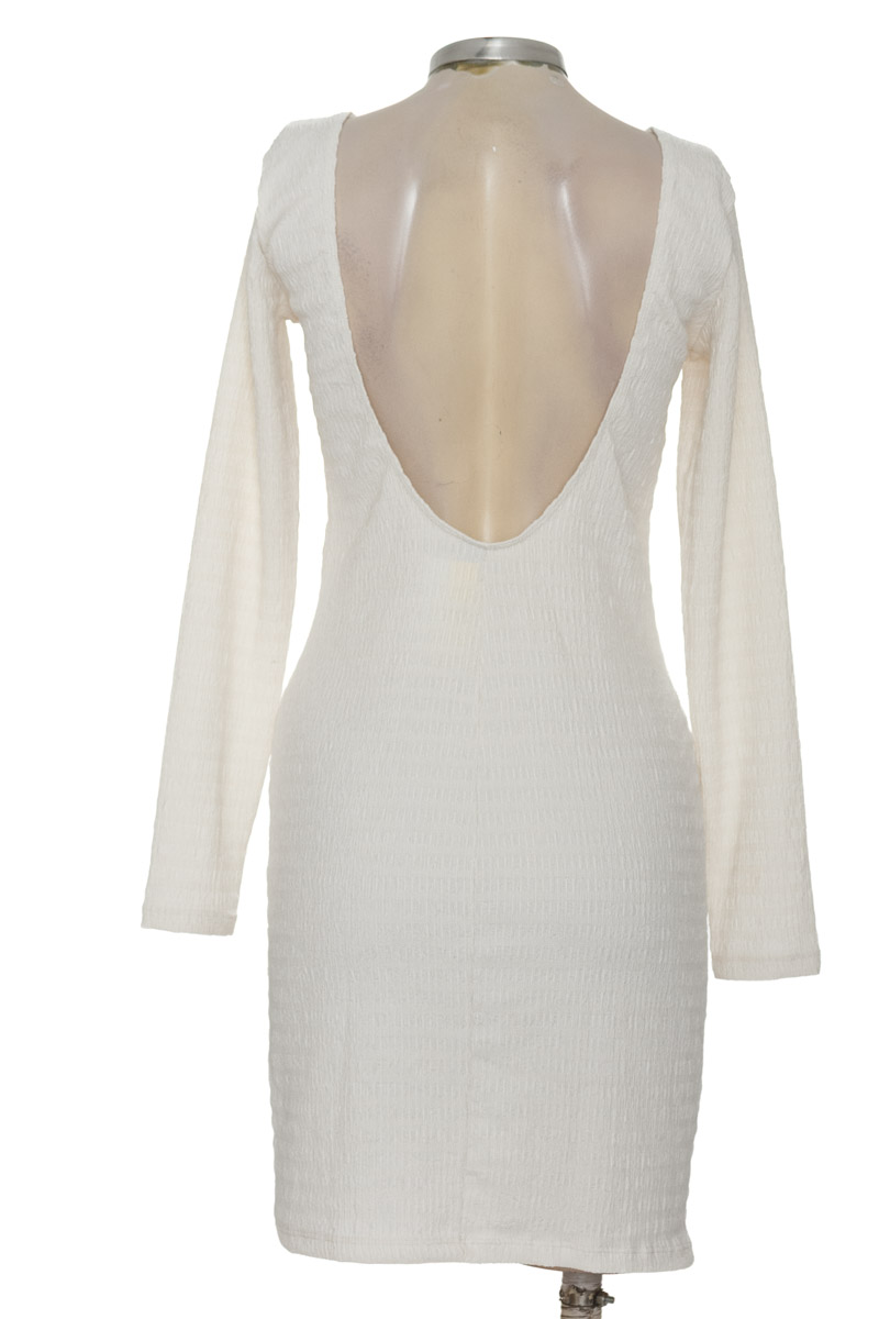 Vestido / Enterizo color Beige - Real Human
