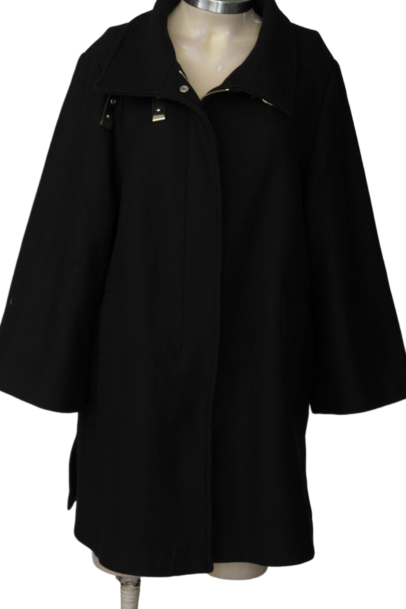 Chaqueta / Abrigo color Negro - Zara