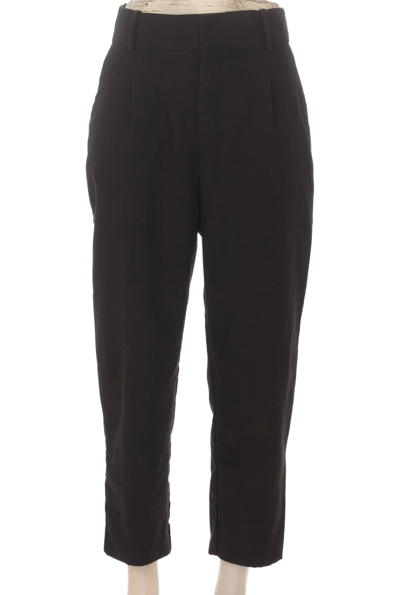 Pantalones color Negro - Zara