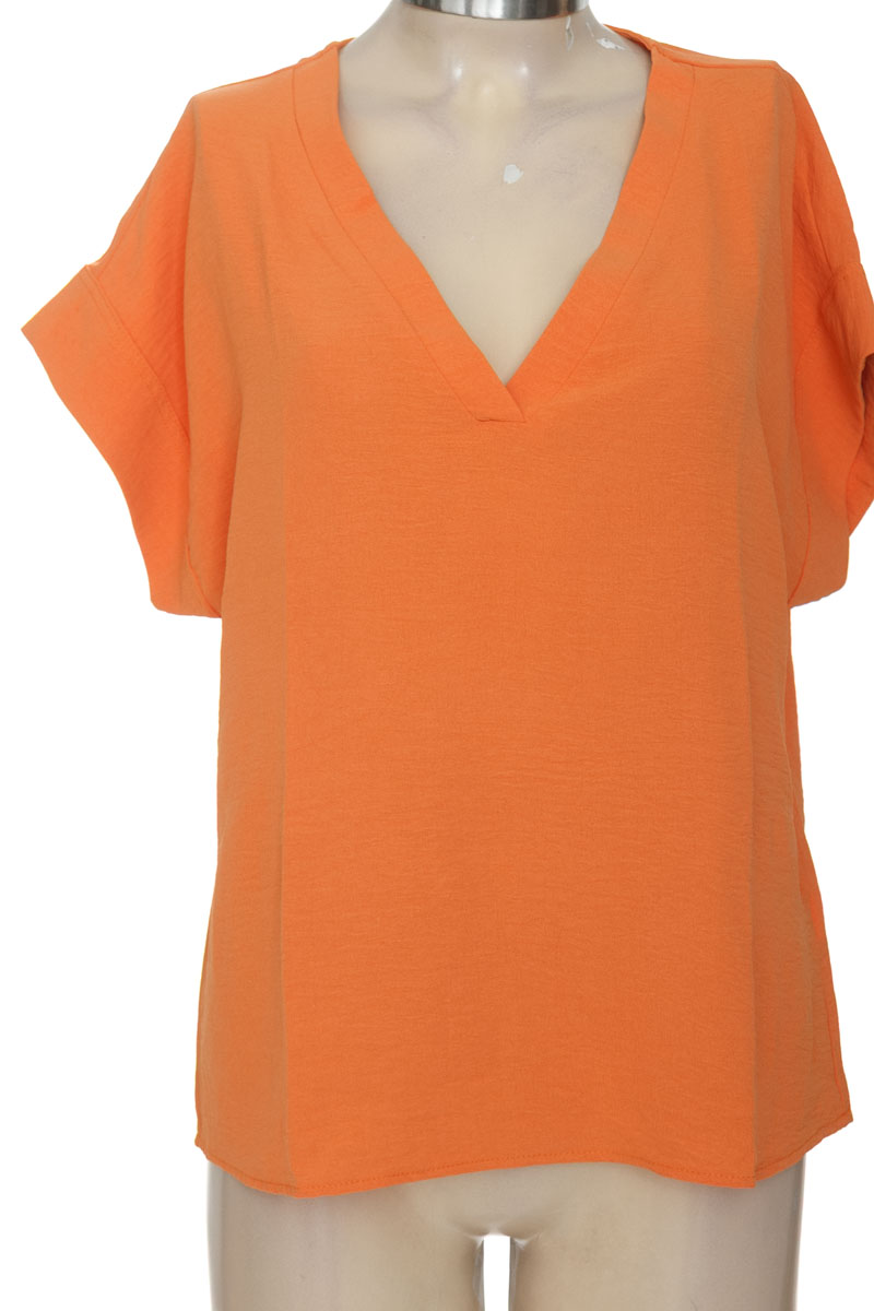 Top / Camiseta color Naranja - PASSARO