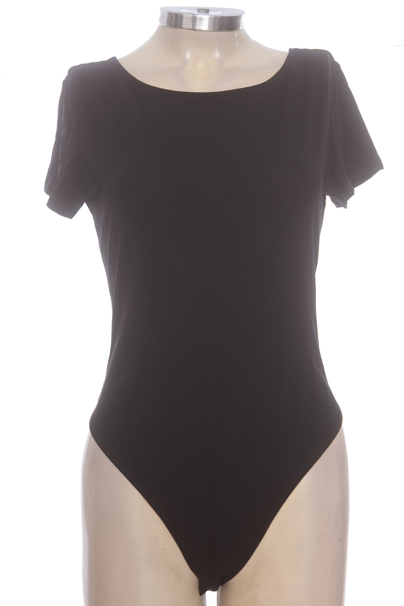 Top / Camiseta color Negro - Divided by H&M