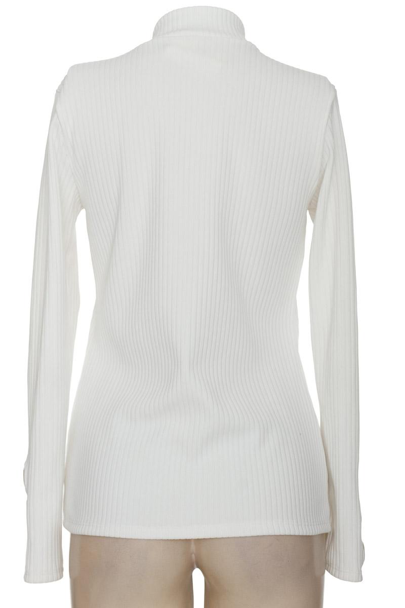 Sweater color Blanco - ELA