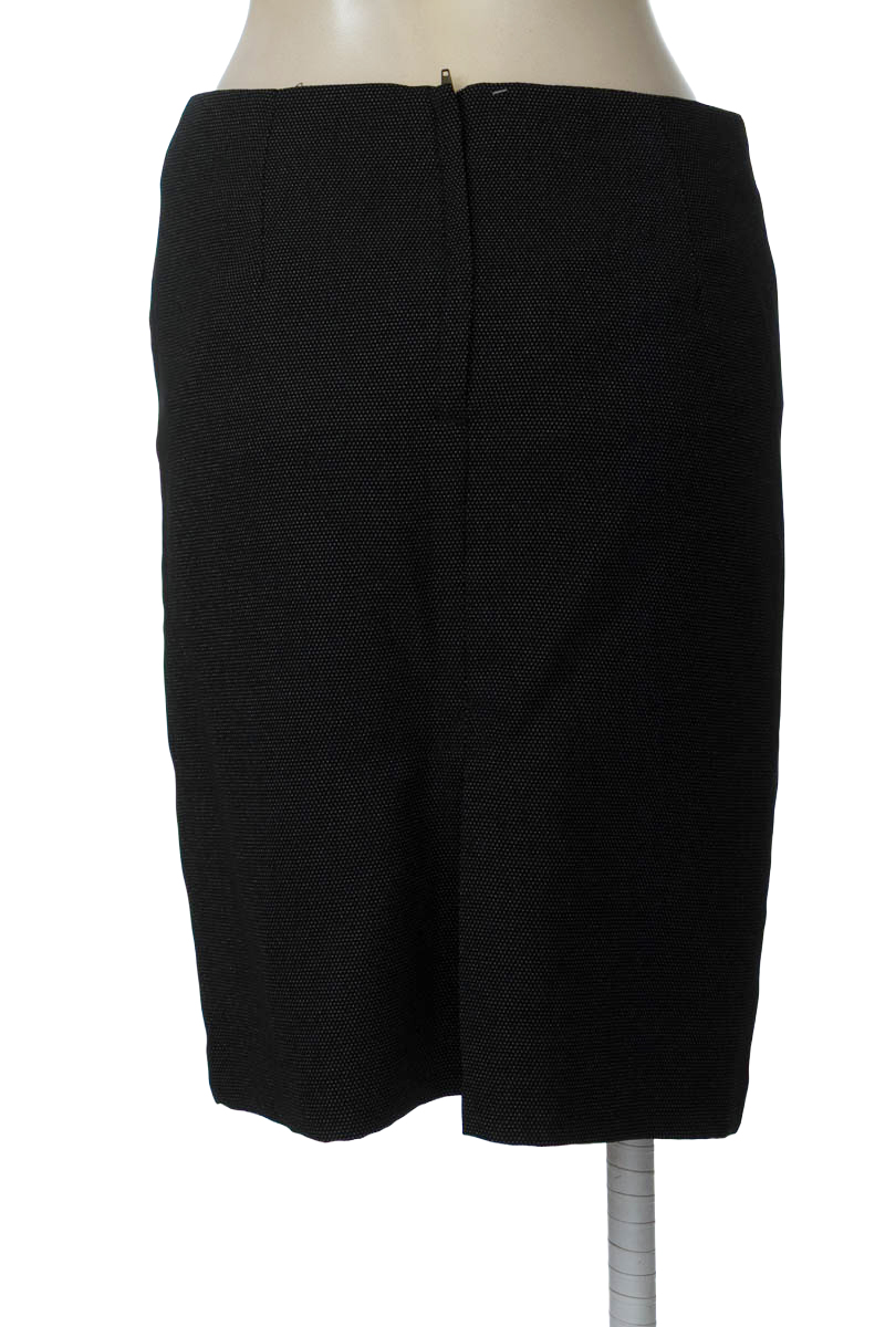 Falda color Negro - Closeando