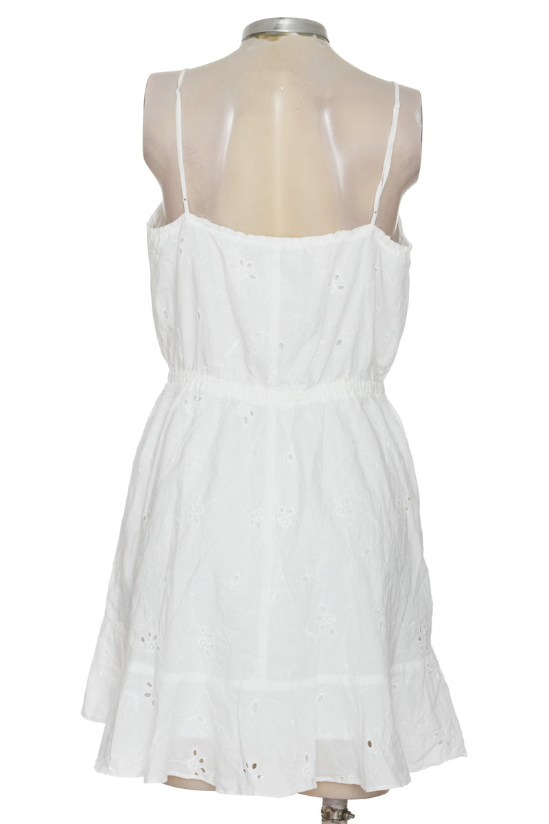 Vestido / Enterizo color Blanco - Express