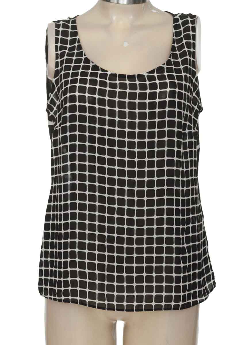 Top / Camiseta color Negro - Banana Republic