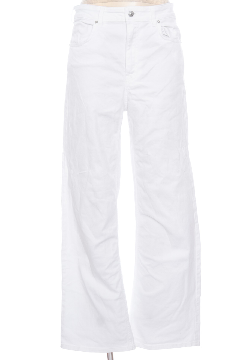 Pantalones color Blanco - Divided by H&M