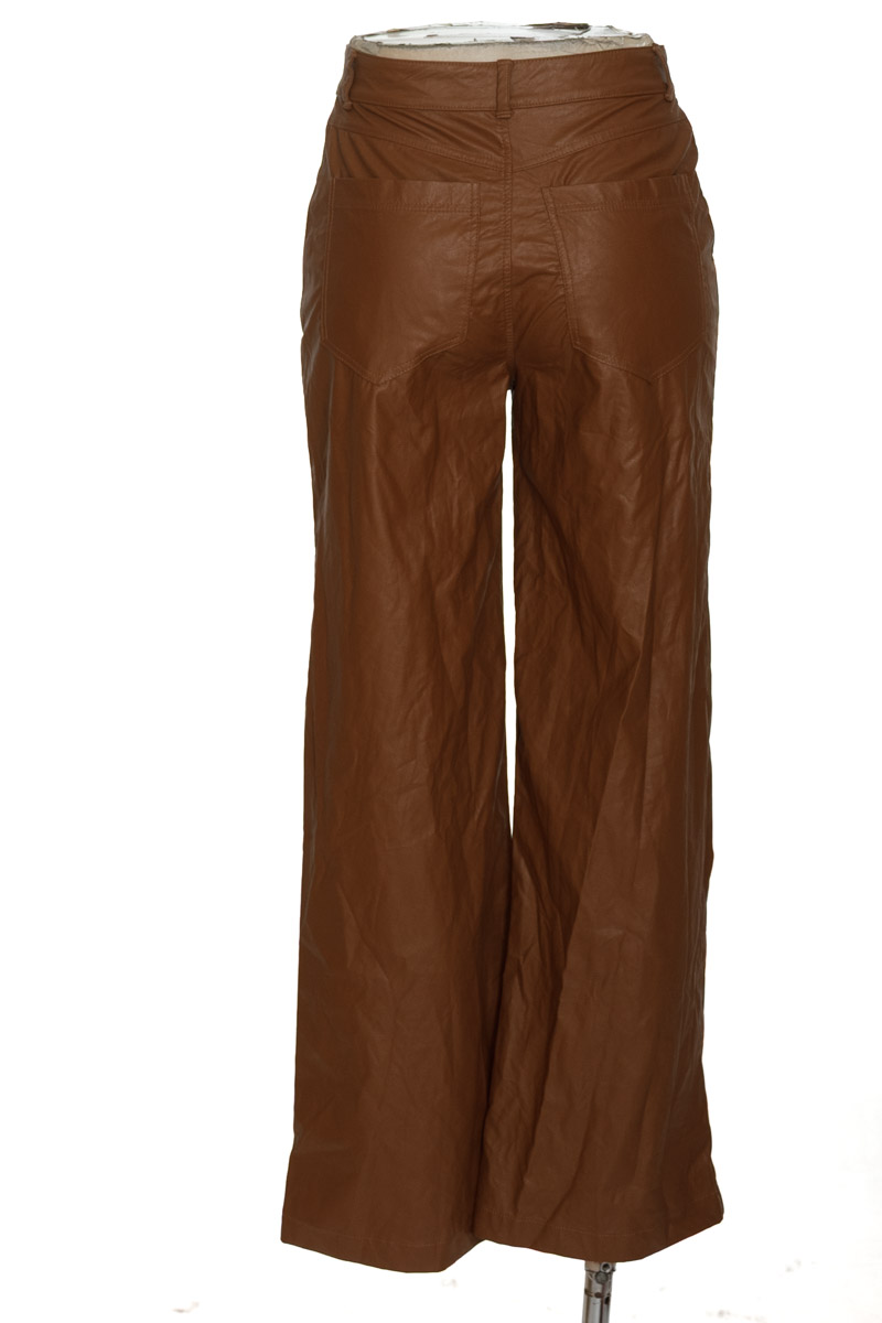 Pantalones color Café - Rutta
