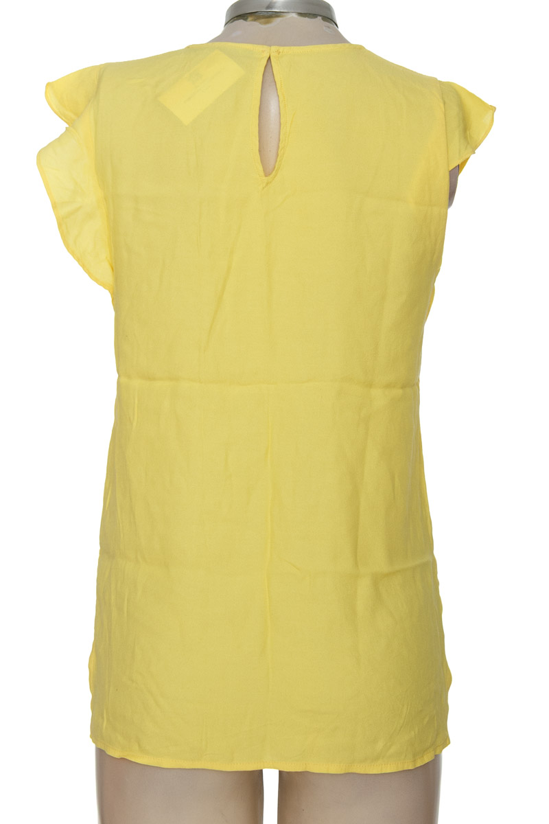 Blusa color Amarillo - Zara