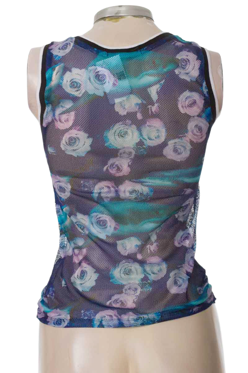 Top / Camiseta color Azul - Bkul Jns