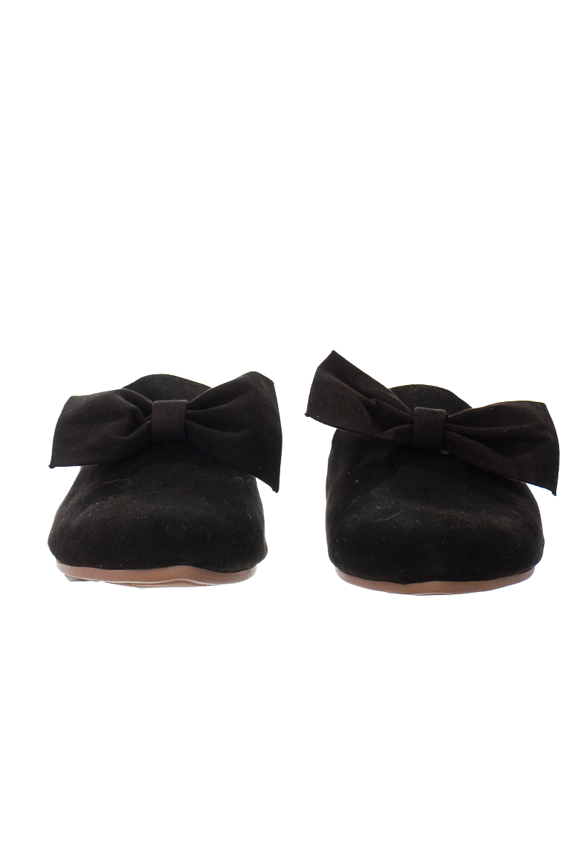 Zapatos color Negro - Mostaza