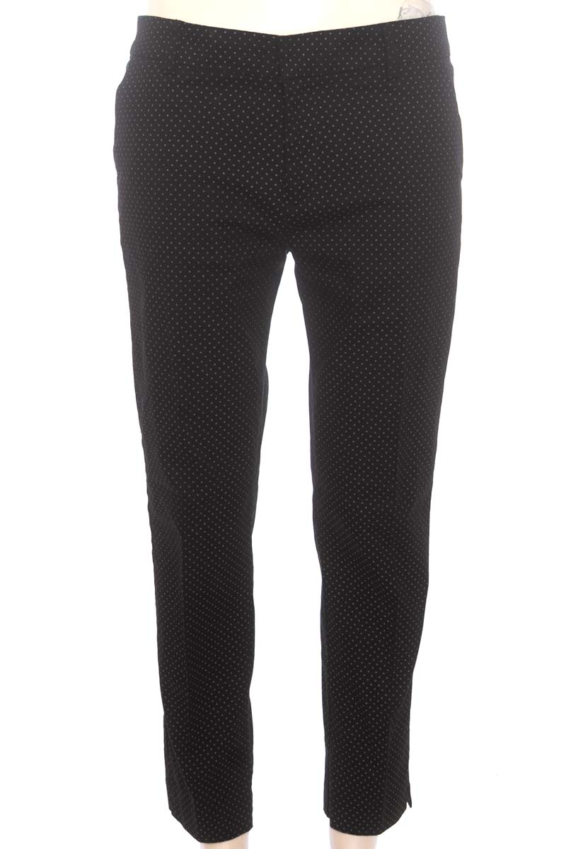 Pantalones color Negro - Arkitect
