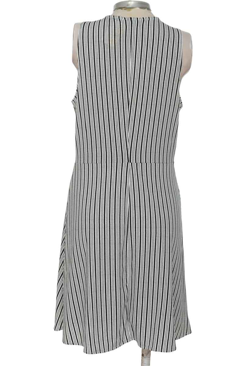 Vestido / Enterizo color Negro - MNG
