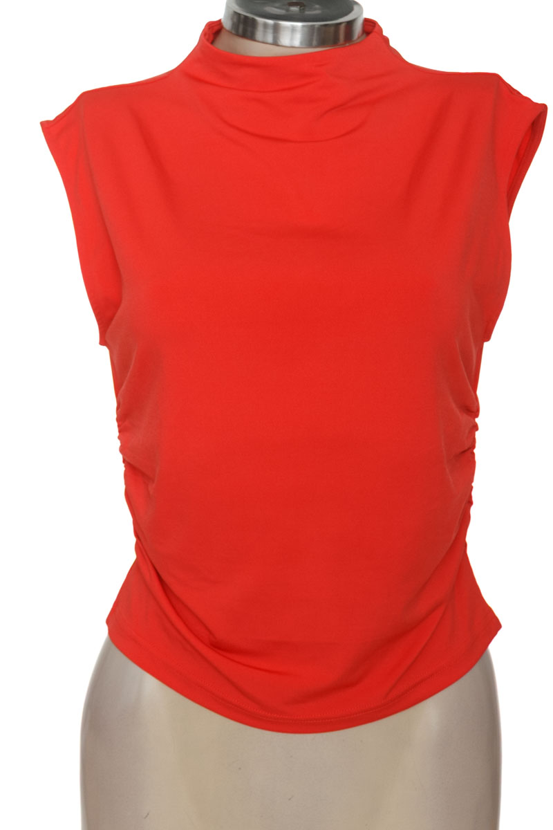Top / Camiseta color Rojo - H&M