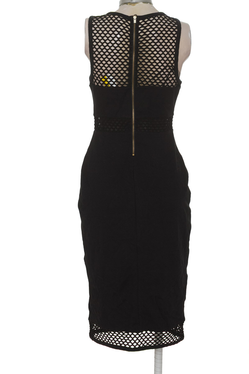 Vestido / Enterizo color Negro - Express