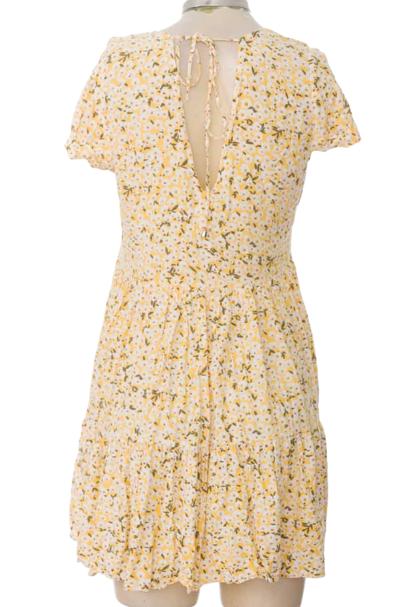 Vestido / Enterizo color Amarillo - Tinta