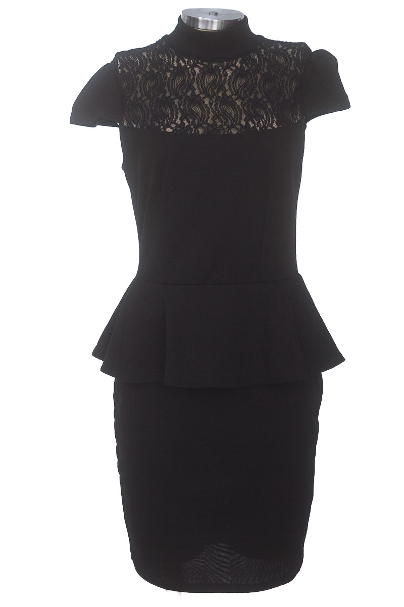 Vestido / Enterizo color Negro - Closeando